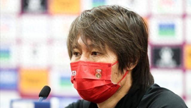 开云线上入口-善恶终有报！49岁的李铁再传噩耗，终是为自己的贪婪付出代价